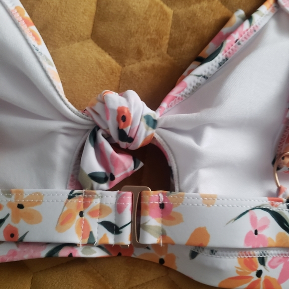 JESSICA  SIMPSON  SUMMER  TOP 🏊‍♂️ - Picture 8 of 9